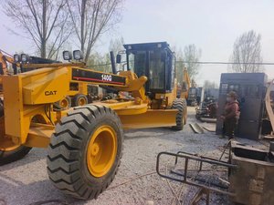 Niveleuse d'occasion CAT 140G, prix avantageux, excellentes performances. Niveleuse CAT d'occasion à vendre. - Product Image 4