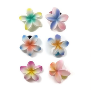 Fermaglio per capelli a fiore di frangipani sfumato effetto ghiaccio 8 cm, pinza colorata - Product Image 2