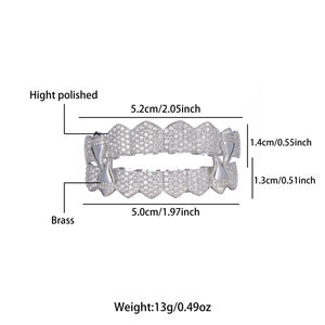 Luxury Iced Out placcato <span class=keywords><strong>oro</strong></span> Top Bottom Teeth Grillz Set Cubic Zirconia Punk Diamond Teeth Mouth Grillz For Men Body Jewelry - Product Image 6