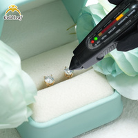 Goldleaf 14 Ayar Altın 0.5CT-2CT IGI DEF VVS1 Beyaz Şeffaf Kesim Laboratuvarda Yetiştirilmiş Elmas Çivili Küpeler Unisex Düğün Partisi Hediye Takı