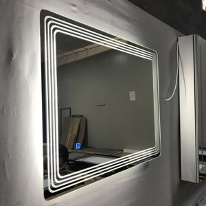 Precio de fábrica, aplicación de hotel, forma de rectángulo, <span class=keywords><strong>luz</strong></span> led, <span class=keywords><strong>espejo</strong></span> montado en la pared, <span class=keywords><strong>espejo</strong></span> de <span class=keywords><strong>baño</strong></span> antivaho equipado <span class=keywords><strong>con</strong></span> <span class=keywords><strong>luz</strong></span> - Product Image 2