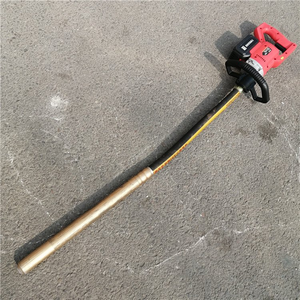 Prezzo all'ingrosso testa di vibrazione in metallo batteria al litio cemento vibrante con pompa morbida 1.2m/1.5m adatto per cantieri - Product Image 5