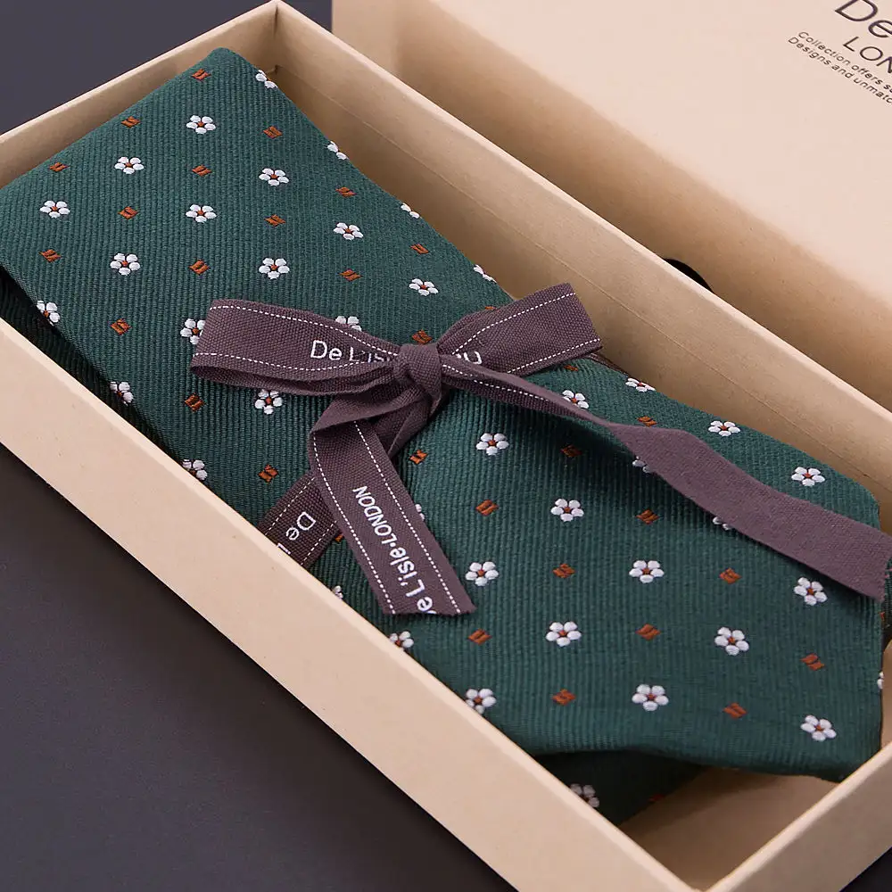 2024 vendita calda di affari intrecciata in seta Jacquard di alta qualità Logo personalizzato motivo floreale cravatte collo per gli uomini di seta