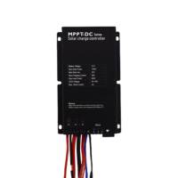 Contrôleur de système d'éclairage solaire de rue MPPT 3,2 V 6,4 V 20 A 30 A RS485 avec télécommande, écran LCD et fonctions de charge