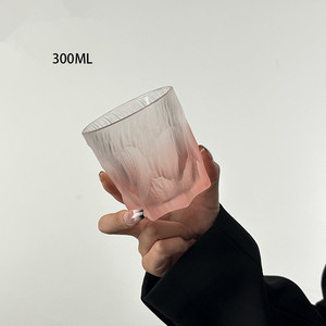 Tazza rosa in vetro trasparente smerigliato da ragazza MM in tazza di alta qualità a forma di speciale, sensazione avanzata di casa e ufficio e tazza da tè. - Product Image 5