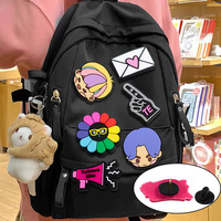 Épingles à vêtements personnalisées en gros, épingles à revers en plastique, épingles en silicone, épingles en caoutchouc souple en PVC, badges pour sac à dos