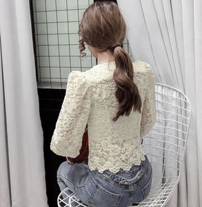 เสื้อลูกไม้<span class=keywords><strong>2022</strong></span>ผู้หญิงสีทึบแขนยาวพองคอวีแบบฝรั่งเศสมีกระดุมเสื้อตาข่ายโปร่งใสเสื้อลำลอง - Product Image 6