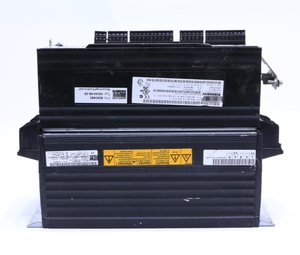 อินเวอร์เตอร์เฟสเดียว Eurodrive MDX61B0110-5A3-4-0T ของแท้ ขายดี 500V 0.55kW-160kW IP20 ระบบควบคุมแบบวงปิด - Product Image 4
