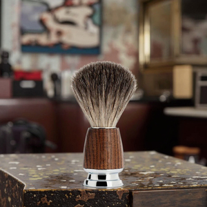 Pinceau à raser LiYi LY501 Badger Barber avec manche en alliage de zinc pour la mousse de savon/crème dans les salons - Product Image 6