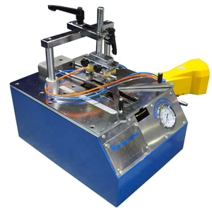 Machine à assembler les cadres photo pneumatique TS-J21, machine à assembler les cadres photo <span class=keywords><strong>de</strong></span> bureau, machine à assembler les doigts - Product Image 1