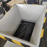 Caja de cuchillos trituradora uniforme de descarga impermeable y a prueba de aceite baja velocidad alto par
