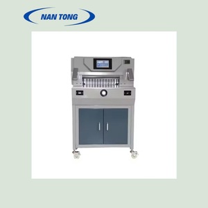 Coupe-papier programmable Nantong 500V9, électrique, A3 A4, avec écran numérique et rangement intégré - Product Image 1