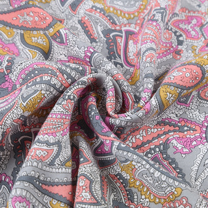 Tela de Algodón Tana con Estampado William <span class=keywords><strong>Morris</strong></span>, Popelina Liberti, Diseño Floral de los Años 80, Sin Pedido Mínimo - Product Image 2