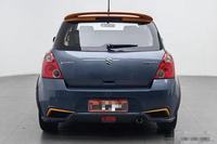 Mobil Bekas Suzuki Swift 2016 1.5L Automatic Fashion Cool Play Hatchback 5 Pintu 5 Kursi FWD LHD untuk Ekspor