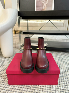 Bottines Chelsea vintage à clous en peau de mouton, à semelle épaisse et style britannique dentelé, pour l'automne et l'hiver, Valentinos - Product Image 3