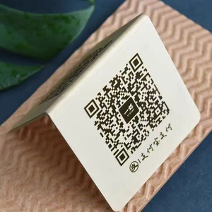 Plaque de numéro de table en laiton carrée de 3 pouces découpée au laser, durable, pour usage en restaurant - Product Image 1