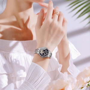 <span class=keywords><strong>นาฬิกา</strong></span>ข้อมือผู้หญิงสแตนเลสแท้รับรองโดยทางการ ดีไซน์ใหม่สไตล์เฉพาะตัว ประดับเพชร แฟชั่น ระบบออโตเมติก พร้อมเข็มเรืองแสง - Product Image 3