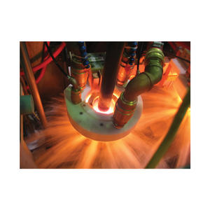 Sistema de Calentamiento por Inducción de Carga Continua para Plantas de Manufactura con Control de Potencia Estable y Confiabilidad - Product Image 1