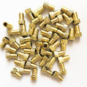 Adaptateur de valve en cuivre français vers américain pour réparation et remplacement de chambre à air de vélo, en métal jaune - Product Image 5