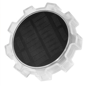 Lámpara solar de pared LED de 12V para exteriores, cilindro con difusor de policarbonato, encendido automático por la noche - Product Image 1
