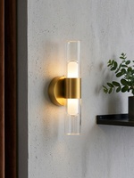 Lampe murale en acrylique simple et minimaliste de style italien, pour chambre à coucher, salon, escalier et couloir
