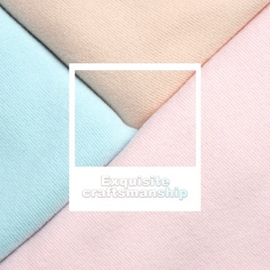 Venta al por mayor de fábrica de poliéster orgánico <span class=keywords><strong>Spandex</strong></span> tejido de ropa interior térmica 260 <span class=keywords><strong>GSM</strong></span> lana acanalada patrón cepillado arrugas - Product Image 5