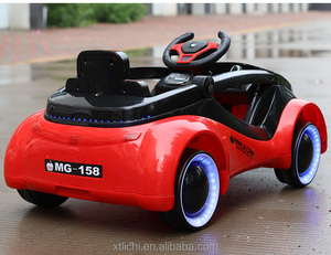 Auto Sportiva per Bambini a Batteria 12V <span class=keywords><strong>con</strong></span> Controllo Remoto tramite App e Ruote Lampeggianti - Product Image 4