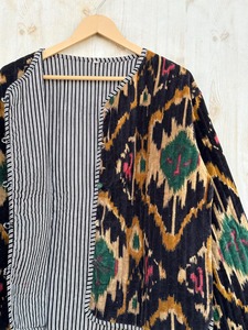 เสื้อแจ็คเก็ตผ้ากำมะหยี่ลายทาง ผลิตจากวัสดุเป็นมิตรต่อสิ่งแวดล้อม คอลเลคชั่นใหม่ ทรงปกติ สำหรับฤดูใบไม้ร่วง ฤดูหนาว ฤดูใบไม้ผลิ ผลิตด้วยมือในอินเดีย คุณภาพพรีเมียม แบบยูนิเซ็กส์ ใส่ได้สองด้าน - Product Image 2