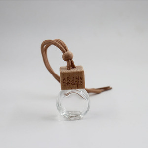 Biểu tượng tùy chỉnh rỗng <span class=keywords><strong>Glass</strong></span> Reed khuếch tán Chai xe treo khử mùi nước hoa xe container - Product Image 2