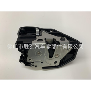 Aplicable a la cerradura de la puerta trasera derecha de BMW, mecanismo de cerradura de puerta, cierre centralizado trasero derecho 51227202148 - Product Image 1