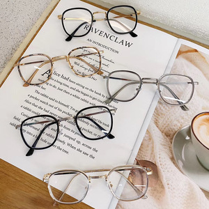 Nouvelles <span class=keywords><strong>lunettes</strong></span> optiques pour femmes <span class=keywords><strong>2023</strong></span>, anti-lumière bleue, montures carrées en TR90, imprimé léopard, <span class=keywords><strong>lunettes</strong></span> de soleil diamantées, direct - Product Image 5
