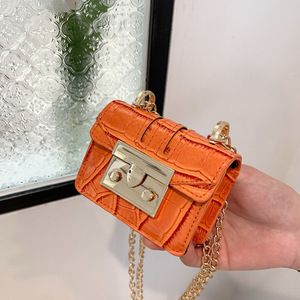 Korean Style Fashion Chain Crossbody Bag Ladies Mini Sling Bag Stylish Cheap <strong>Small</strong> <strong>Purse</strong> for Women - Product Image 2