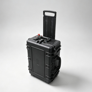 Nettoyeur laser à impulsions pour valises, pour l'élimination de la peinture, de la rouille et de l'oxyde sans endommager la surface et les composants métalliques - Product Image 1