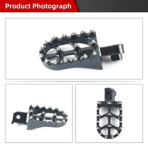 Pedales Anchos Antideslizantes de Aluminio Aeroespacial CNC OEM, Personalizados, Ligeros y con Diseño Hueco para Suzuki GSX-S750 GSX-S1000 Naked - Product Image 3
