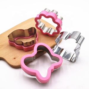 Cortador <span class=keywords><strong>de</strong></span> galletas y sándwich <span class=keywords><strong>de</strong></span> <span class=keywords><strong>Pascua</strong></span> <span class=keywords><strong>para</strong></span> niños, <span class=keywords><strong>molde</strong></span> <span class=keywords><strong>de</strong></span> acero inoxidable con forma diferente <span class=keywords><strong>para</strong></span> sándwich - Product Image 4