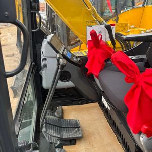 Excavatrice d'occasion Komatsu PC60-8 6 tonnes Prix d'usine Haute qualité Chenille hydraulique d'origine fournie Mini moto inclinable - Product Image 4