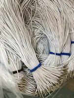 Cordon élastique blanc tressé en polyester, latex et extrémités métalliques de 1 mm (7 et 9 pouces) avec barbelures pour masques d'événements thématiques et chapeaux d'anniversaire