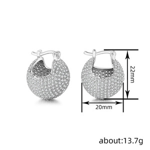 Orecchini da Donna a Sfera 3D con Design Pave Completo in Zirconia Cubica, Gioielli alla Moda - Product Image 5