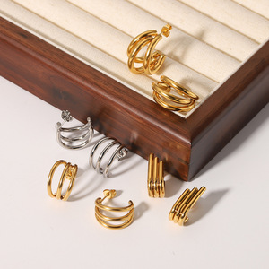 ต่างหูห่วงสามเส้น ชุบทอง 18k สแตนเลสสตีล ดีไซน์วงกลมเรขาคณิต เครื่องประดับแฟชั่นสำหรับผู้หญิง - Product Image 1