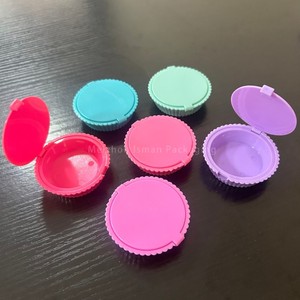 ตลับลิปบาล์มรูปคัพเค้ก ISMAN 6 กรัม แบบเปล่า น่ารัก ดีไซน์ครีมมี่ เหมาะสำหรับสาวๆ  บรรจุภัณฑ์ลิปสติกแฟนซี แรงบันดาลใจจากขนมหวาน - Product Image 2