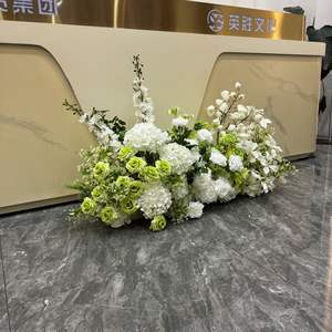 Vente en gros de fleurs artificielles en soie hydrangea pour le commerce extérieur, rangée de fleurs pour mariage, fête d'anniversaire, décoration d'hôtel, Saint-Valentin, Pâques - Product Image 3