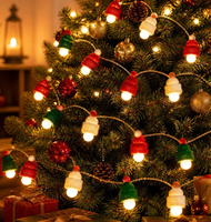 Mini-lumières de Noël tricotées en forme de bonnet, guirlandes lumineuses LED blanc chaud à piles avec pompons, petites housses de bonnet en tricot