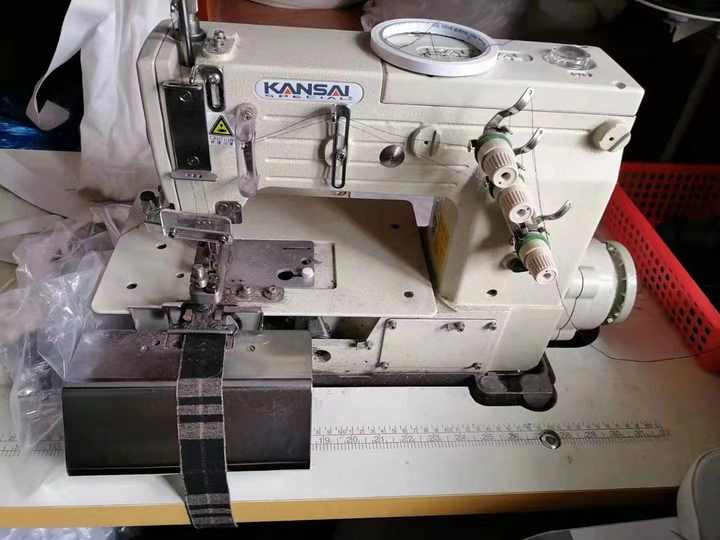 Used Kansai B2000C Industrial Double Needle Double Chain Stitch Belt ...