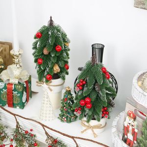 Petit sapin de Noël, décorations de sapin de Noël artificielles avec baies rouges et pommes de pin, pour mariage, fêtes, intérieur, Noël - Product Image 5