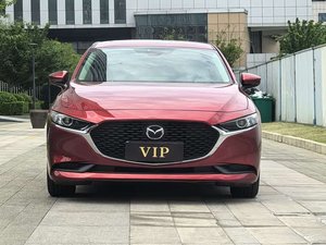Auto Usado en Venta, <span class=keywords><strong>Mazda</strong></span> <span class=keywords><strong>3</strong></span> Axela <span class=keywords><strong>2020</strong></span>, 1.5L Automático, Edición Premium con Techo Corredizo, Matriculado Agosto <span class=keywords><strong>2020</strong></span>, 38,000 km de Kilometraje - Product Image 2