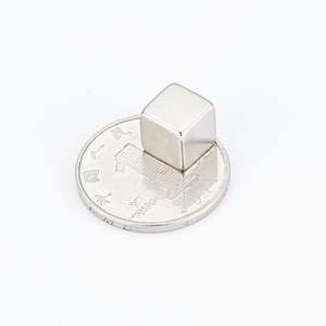 מגנטים קטנים בצורת קובייה, מגנטים תעשייתיים חזקים, מגנט בלוק ניאודימיום, מגנט קבוע בצורת קובייה - Product Image 4