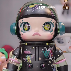 POPMART MEGA SPACE MOLLY 1000% Originale all'ingrosso, Co-brandizzato con Rick and Morty, Trendy Art Toy, Grande Bambola in Vinile, Statuetta da Collezione - Product Image 2