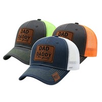 Gorra de malla transpirable al por mayor, sombrero de sol de ocio con ala curva, gorra de camionero de malla con logotipo de cuero personalizado para primavera y verano al aire libre