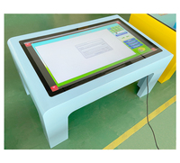 Table tactile de kiosque pour salle d'exposition de 32 à 55 pouces, télécommande pour la promotion