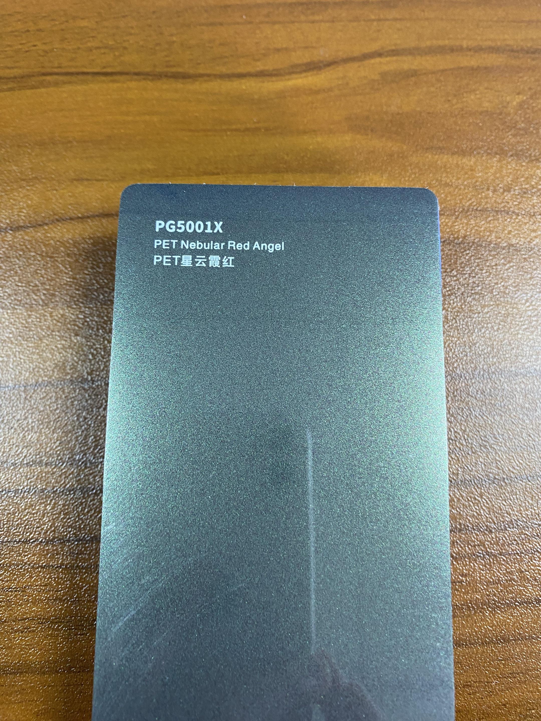 ARIIEX_PG5001X _ PET Nebular Ángel Rojo